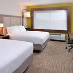Holiday Inn Express & Suites Madison By Ihg