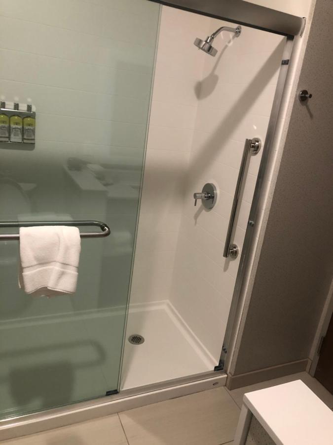 Express & By Ihg 3* Madison