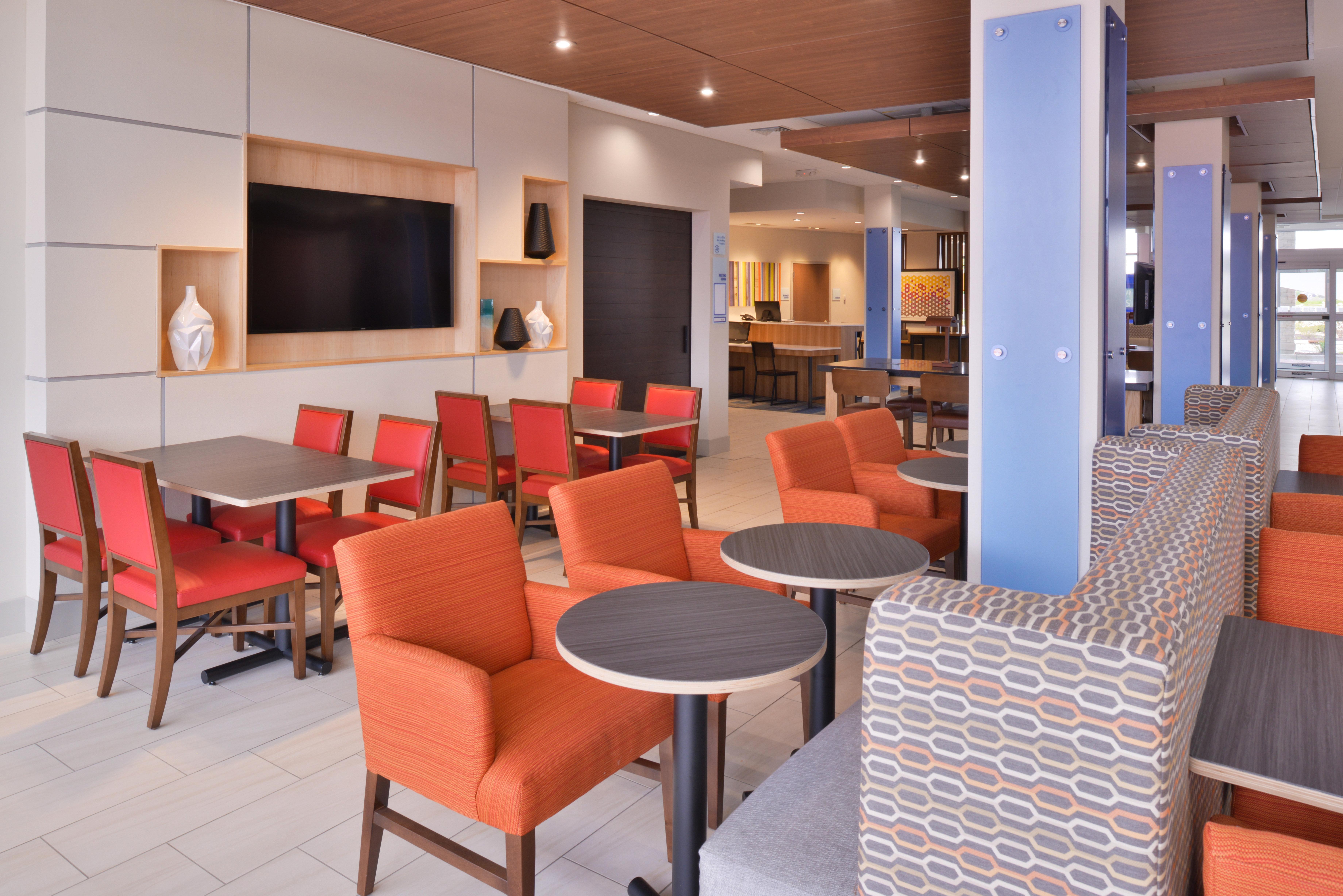Express & By Ihg Hotel